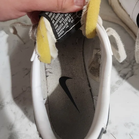 Nike Blazer Platform Sneaker - Women's Size 7.5 - Picture 8 of 8